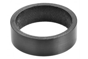 Carbon spacer