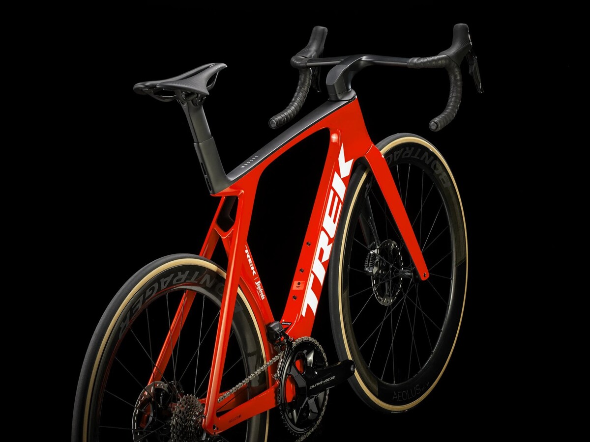 trek madone slr 7 viper red