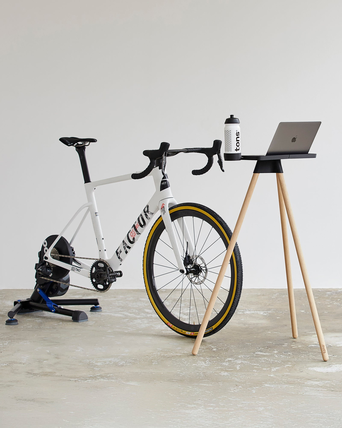 Tons Laptop Race Table Eg