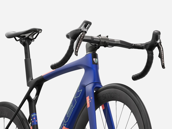 Trek Madone SL 7 Gen 8 Matte Cobalt Blue