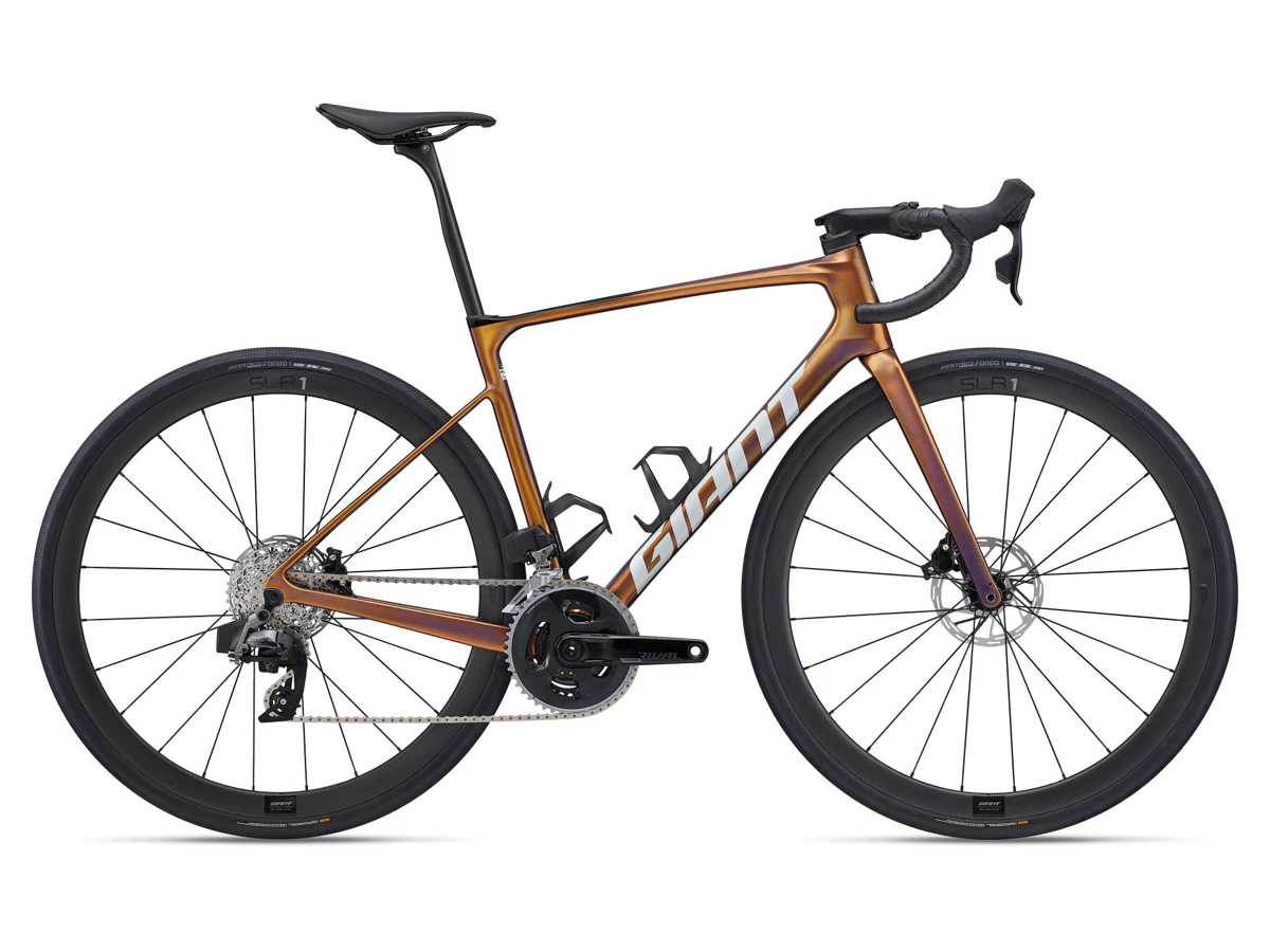 Giant Defy