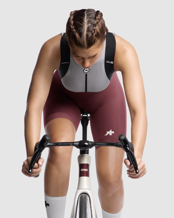 Assos UMA GT Bib Shorts S11 Burgundy Red
