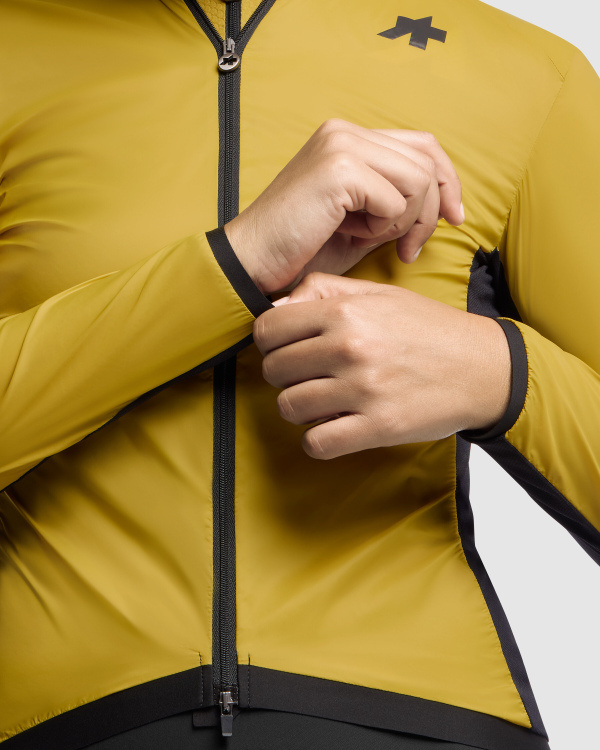 Assos UMA GT Vindjakke S11 Golden Yellow