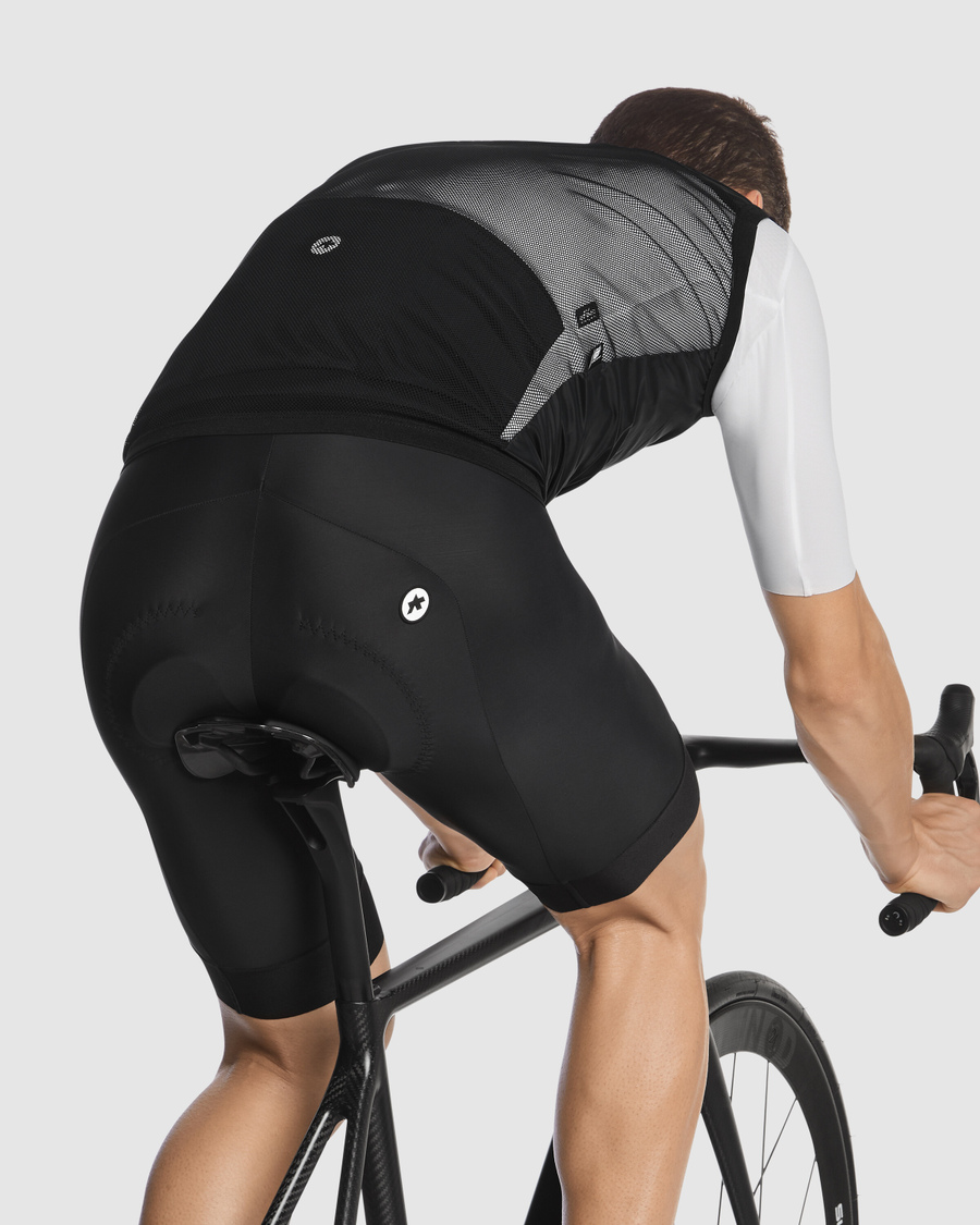 Assos MILLE GT Wind Vest C2 Black Series